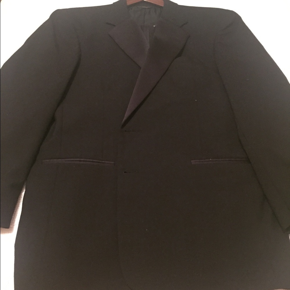 Perry Ellis Tuxedo